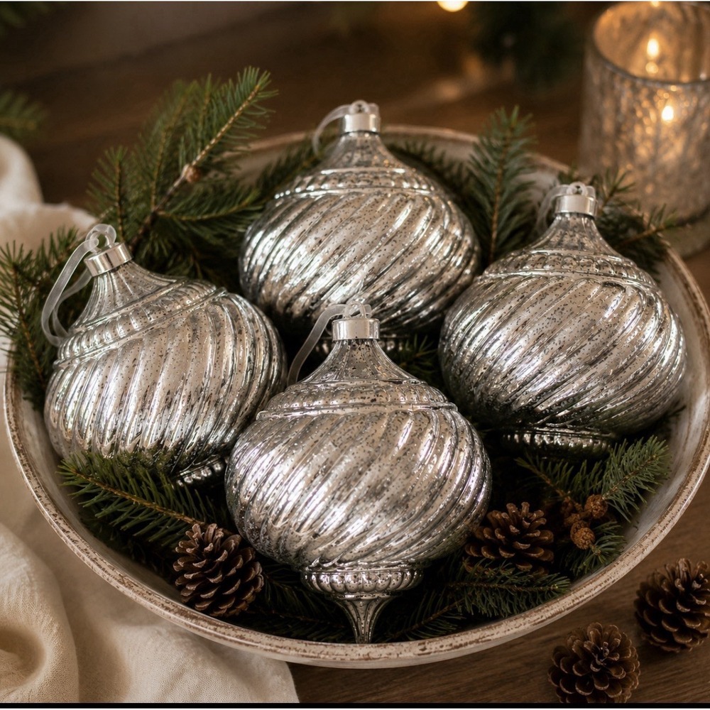 NWT Set of 4 Silver Mercury Glass Finish Shatter Resist Finial Ornaments 6" F/W